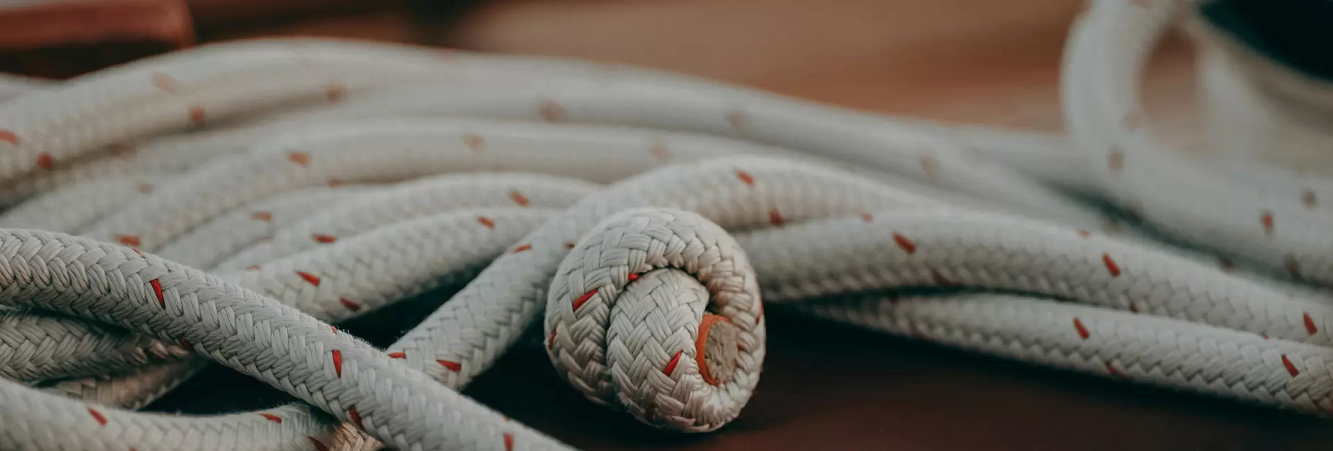 UHMWPE Rope vs. General Rope